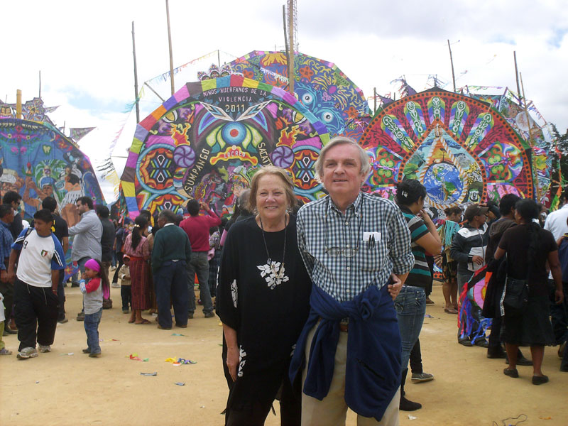 More and more spectacular kites in Sumpango ... please click to see a larger image of this photo